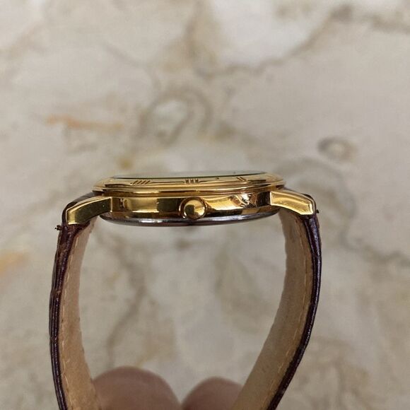 CITIZEN Quartz Watch Gold Tone Case Black Dial Original Croc Embossed Strap - Picture 6 of 12